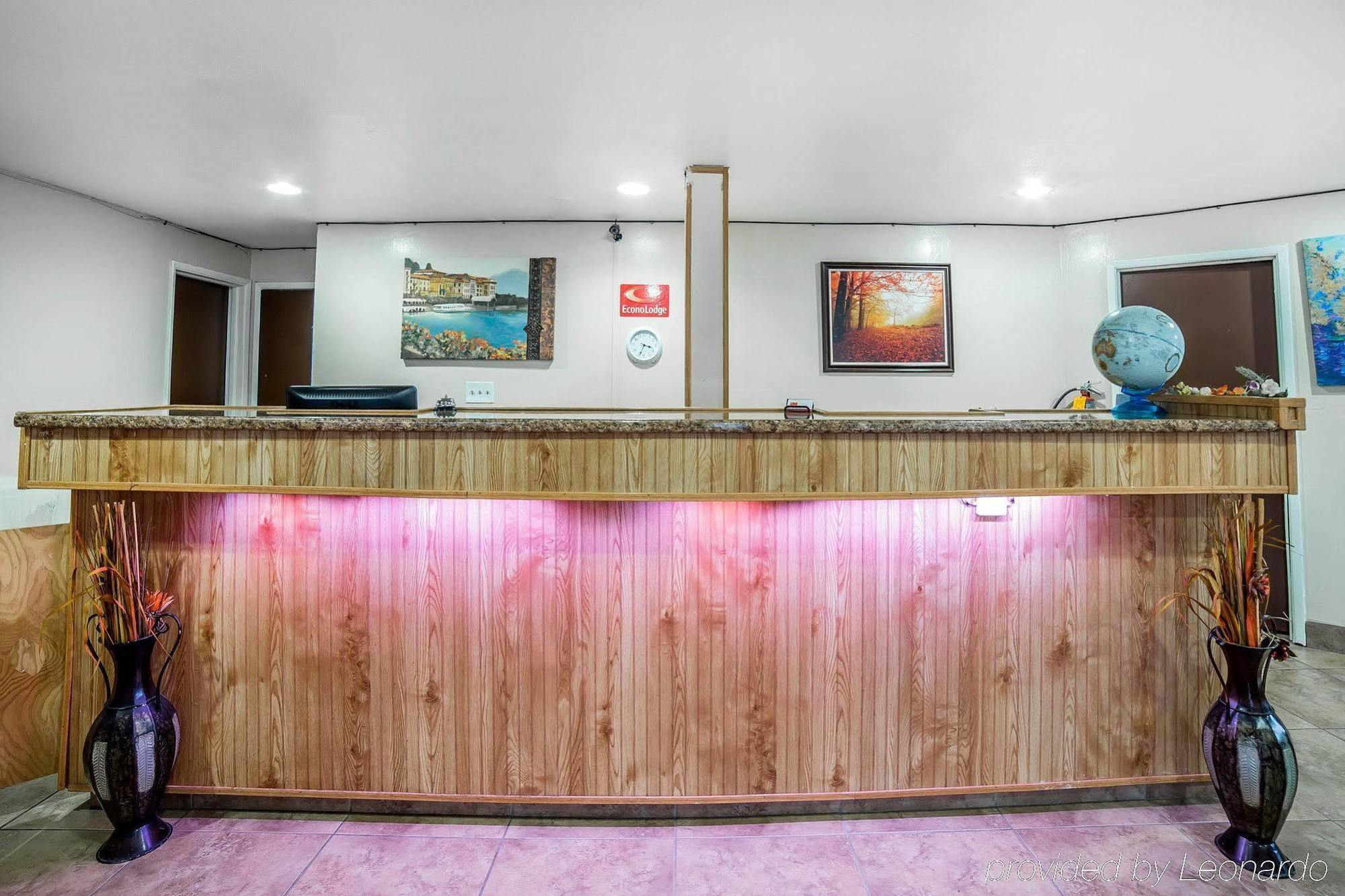 Travel Inn Lewiston Exterior photo