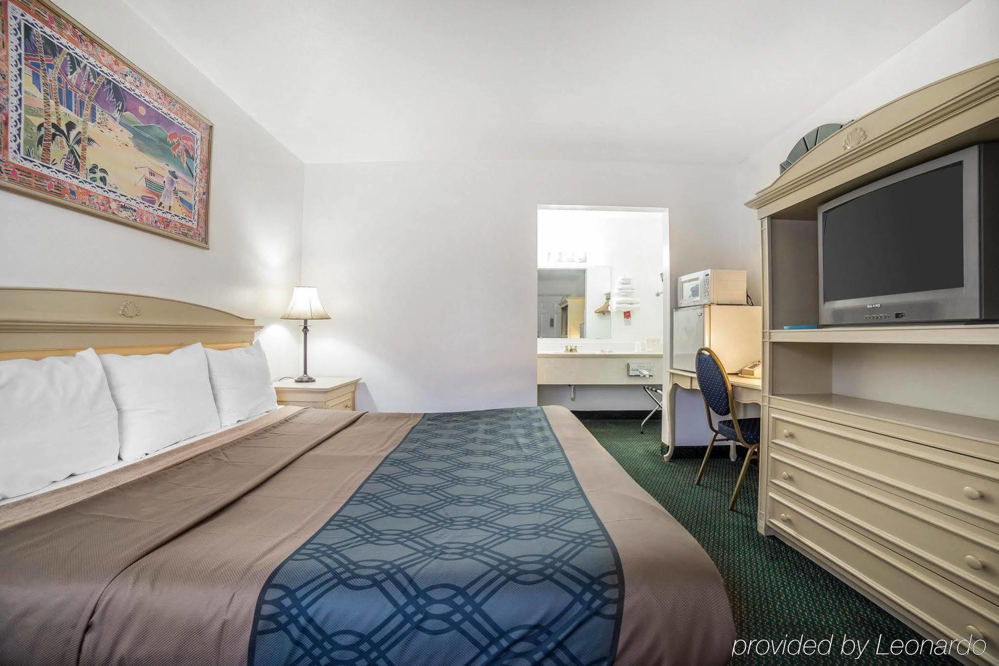 Travel Inn Lewiston Exterior photo